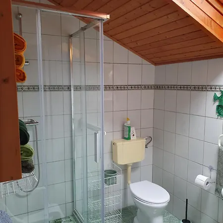 Anna Apartman